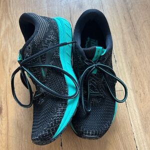 Brooks Women's Revel 3 Athletic Shoes